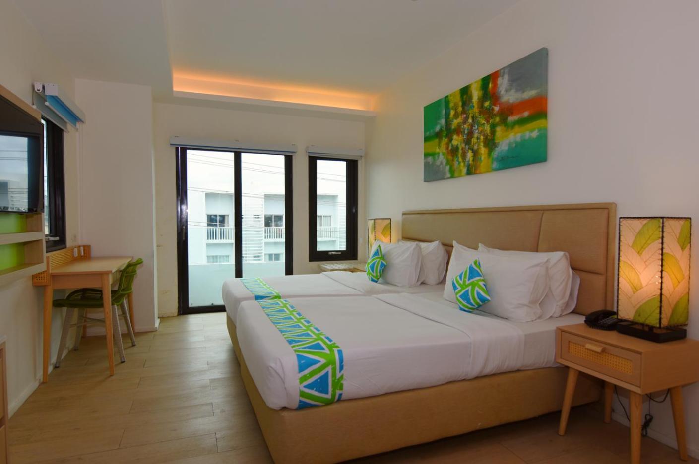 Lime Hotel Boracay Balabag  Εξωτερικό φωτογραφία